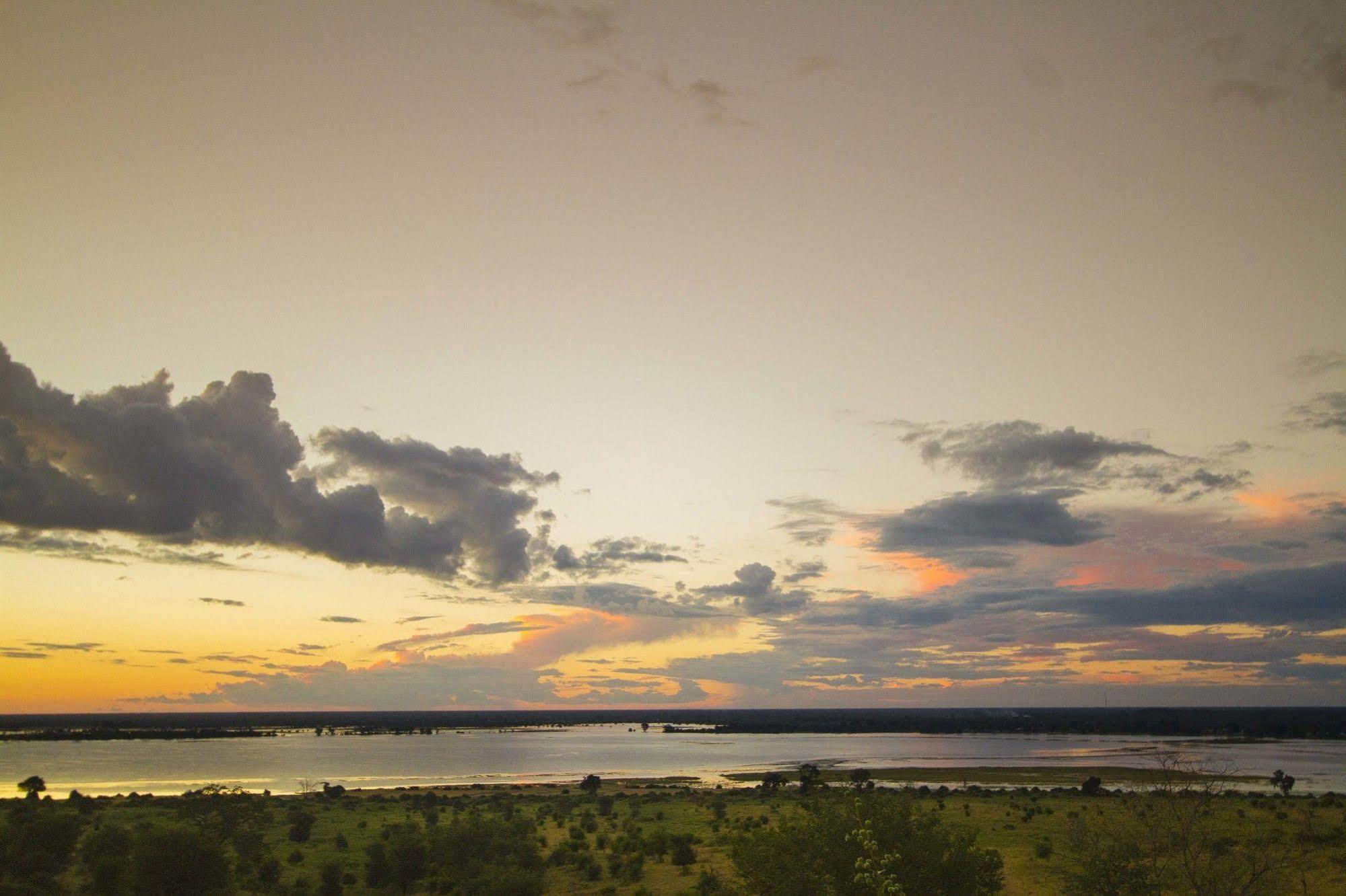 Ngoma Safari Lodge Kavimba Екстериор снимка